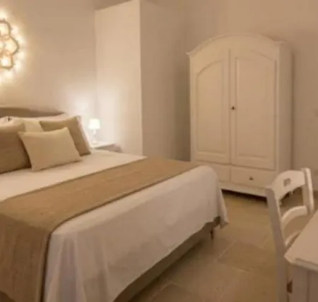 Bed & Breakfast Masseria Anfora 4*